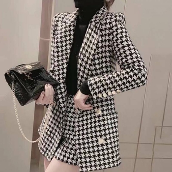 Ženski kostim sa suknjom u uzorku houndstooth za jesen/zimu