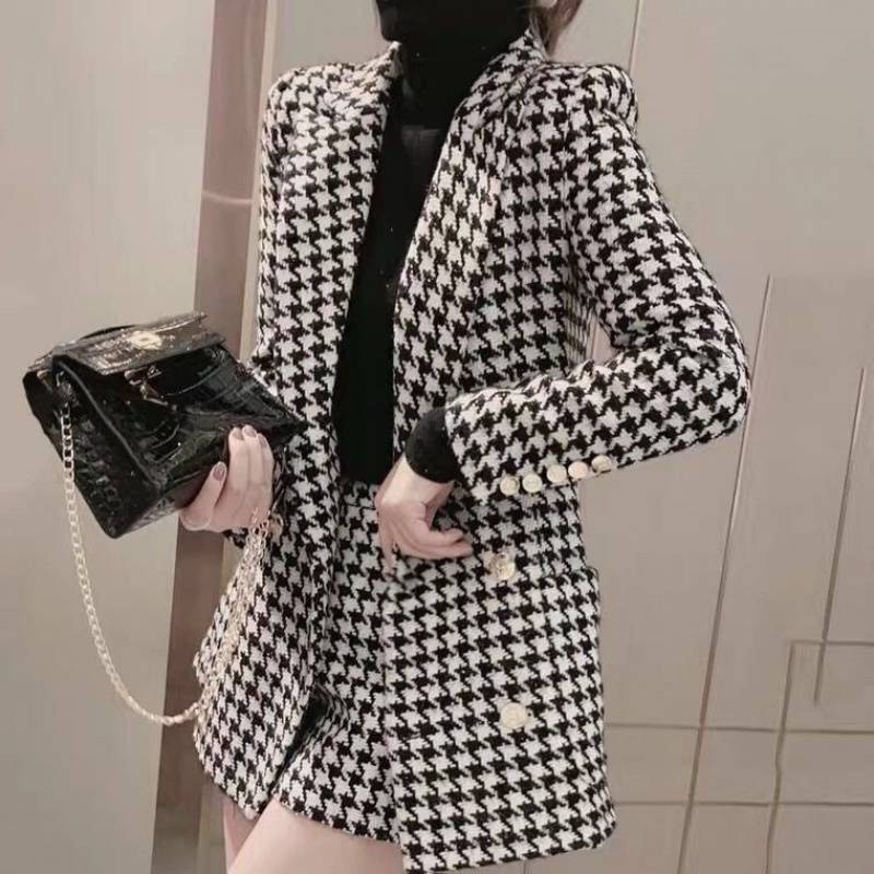 Ženski kostim sa suknjom u uzorku houndstooth za jesen/zimu