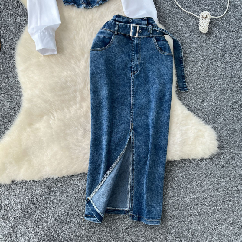 Korejskog stila košulja s dugim rukavima i patchwork detaljima uz pojas u struku, denim midi suknja, dvodijelni set