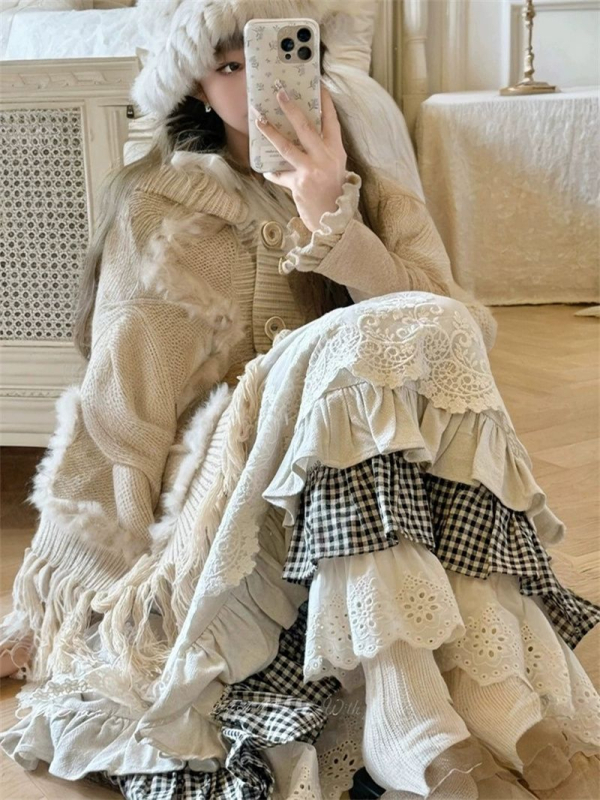 Slatki retro šumski stil, visoki pojas, vizualno sužavajuća silueta, midi suknja s patchwork detaljima, A-linija, zimski model