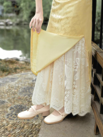Qipao s podstavom i mrežastom čipkanom midi suknjom, elastna retro podloga za vitak kroj