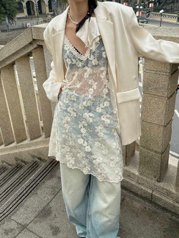 Horgana čipkasta haljina s V-izrezom, bez rukava, midi duljine, elegantan retro stil