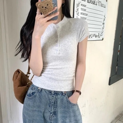 Ženska pamučna majica kratkih rukava s anime uzorkom, slim fit, ljeto 2023