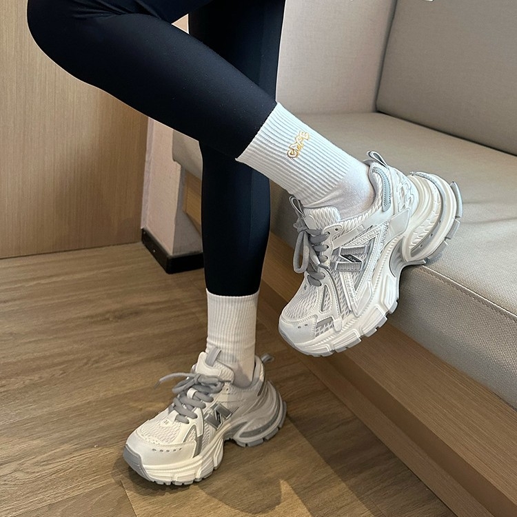 Lusi novi ljetni model, 5 cm amortizirana debela potplata, gornji dio od PU kože i mreže, lagane ženske tenisice stila dad shoes