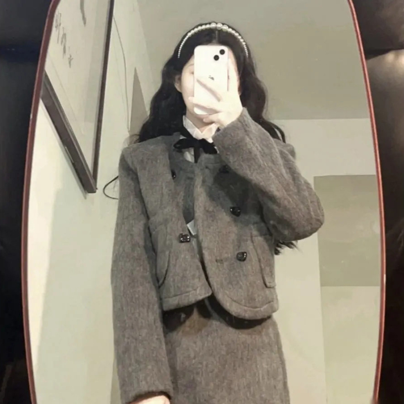 Ženski dvodijelni kostim sa suknjom i kratkim sakoom, s printom, poliester, casual stil japansko-korejski, jesen 2024