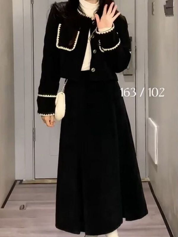 Dvodijelni kostim sa suknjom i sakoom, inspiriran Chanel stilom, jesen-zima 2025, retro Hepburn stil, elegantan komplet odjeće s dojmom visoke kvalitete.