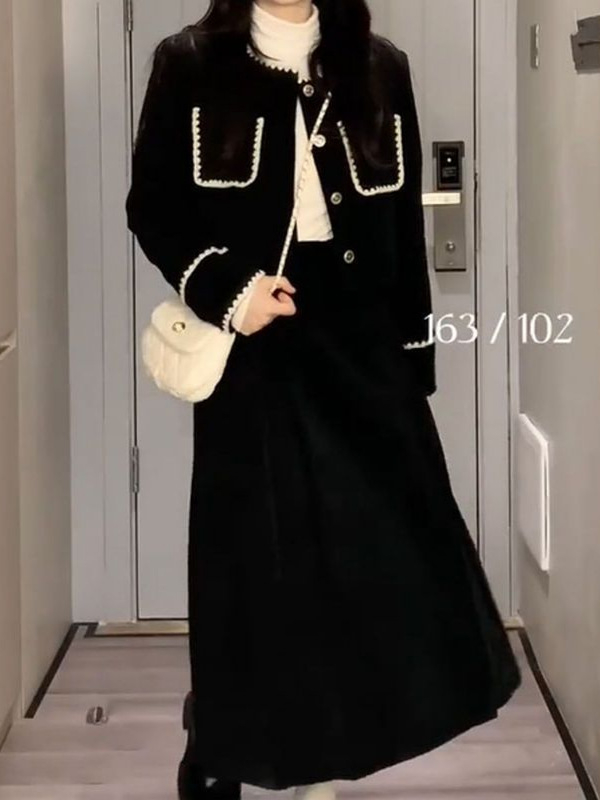 Dvodijelni kostim sa suknjom i sakoom, inspiriran Chanel stilom, jesen-zima 2025, retro Hepburn stil, elegantan komplet odjeće s dojmom visoke kvalitete.