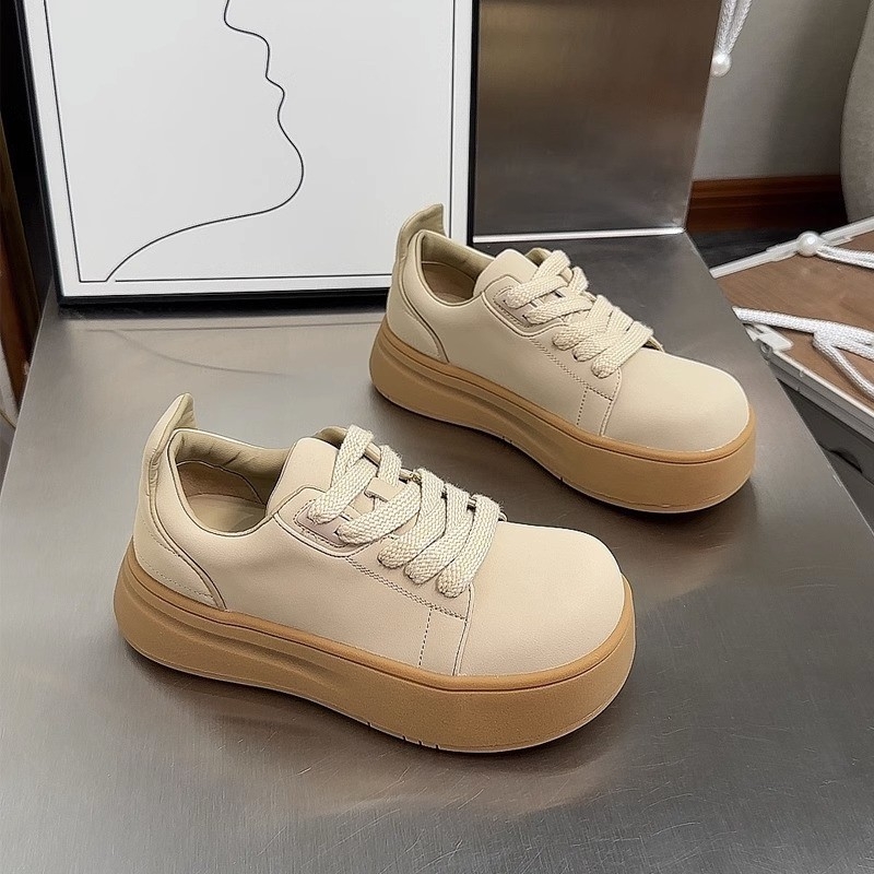 Gu Qixi Mango Toe Meke teleće kože bijele tenisice za žene s debelim potplatom