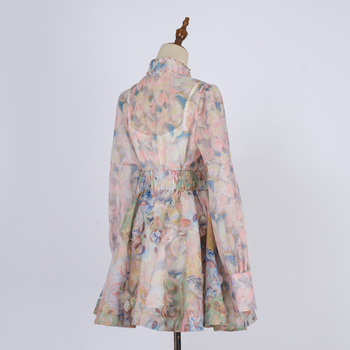 Set bluza u francuskom stilu s visokim ovratnikom i floralnim printom, dugih rukava i suknja s visokim strukom