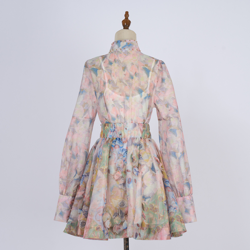 Set bluza u francuskom stilu s visokim ovratnikom i floralnim printom, dugih rukava i suknja s visokim strukom
