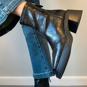 Ženske čizme od kravlje kože, mekana koža, retro stil, kvadratni vrh, visok pet 6–8 cm, kratke čizme s elastičnim gornjim dijelom i stražnjim zatvaračem