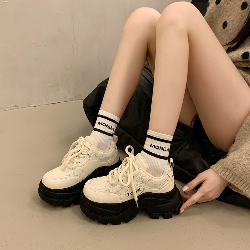 Pantofi sport pentru femei, platformă groasă, albi, pentru toamnă-iarnă 2025