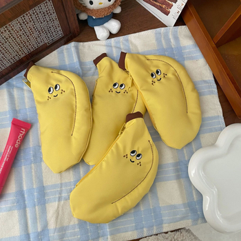 Ručni novčanik u obliku banane – sladak karikaturni motiv s djevojačkim srcem, mini platneni novčanik za kartice i slušalice, privjesak za školsku torbu