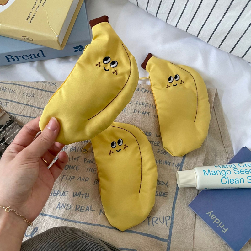 Ručni novčanik u obliku banane – sladak karikaturni motiv s djevojačkim srcem, mini platneni novčanik za kartice i slušalice, privjesak za školsku torbu
