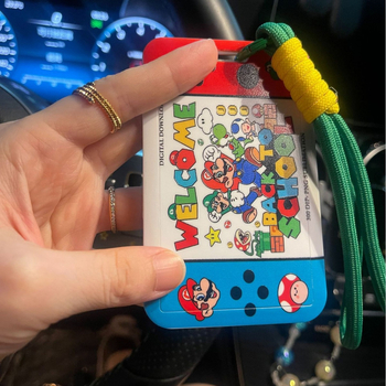 Slatka Mario futrola za kartice: kartica za obrok, studentska/školska iskaznica, kartica pristupa autobusu i metrou, zaštitni omot za osobnu iskaznicu, radna iskaznica