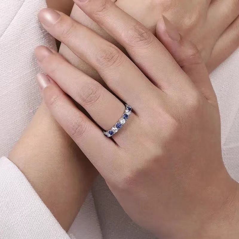 Pavé prsten od cirkonija s geometrijskom teksturom, unisex prsten za parove, moderan stil