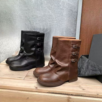 Báránybőr verzió: vastag talpú Martin csizma, retro Western kauboj csizma, fémsat, masszív sarok, nadrágcsizmák, négyszögletes orr, rövid csizma nőknek