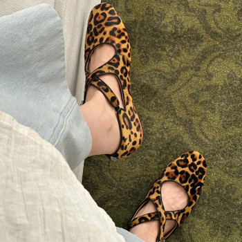Verzija od ovčje kože: Ženske Mary Jane balerinke s leopardnim uzorkom, skriveni 2 cm podizni dodatak, križni kaiš od konjske dlake, ženske ravne cipele za večernji stil