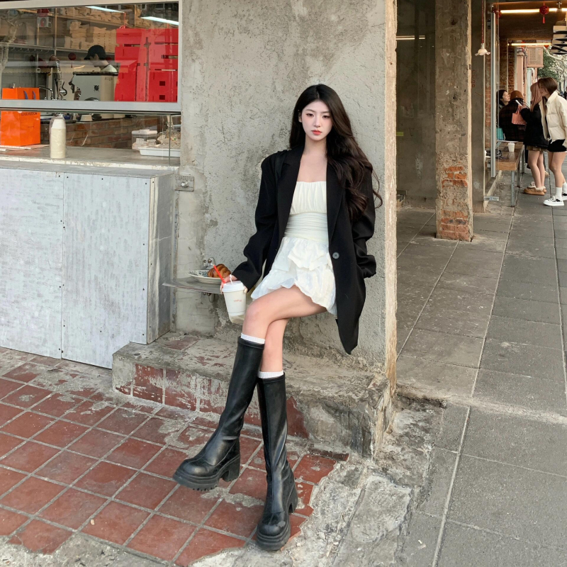 Žensko sako za jesen 2025, vrhunska kvaliteta i elegancija, korejski stil, opušten kroj za sitnije figure.
