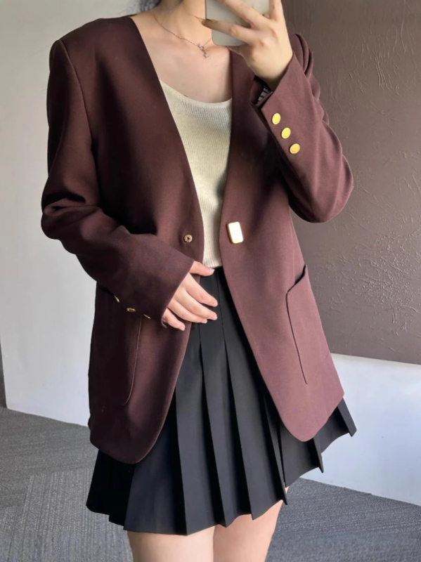 Ženski blazer velikog broja, jesenji korejski stil, opuštena linija, mali zlatni gumbi i V-izrez