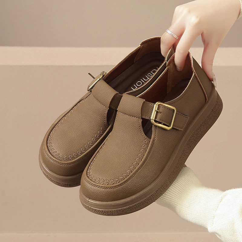 Kožni gornji dio slip-on cipela za srednje i starije žene, proljetno-ljetne casual outdoor obuće, niski potpetica, udobne cipele za mamu