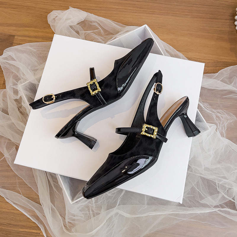 Дамски сандали във френски стил с леопардов принт, квадратен нос, открит гръб, с една презрамка и висок ток