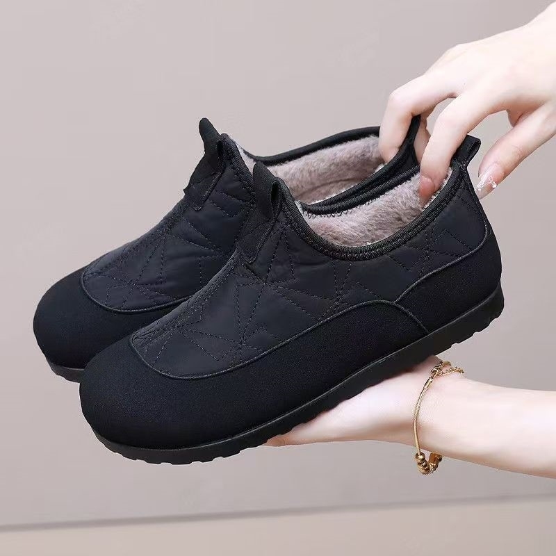 Ženske zimske slip-on cipele od umjetne kože s podstavom od umjetnog krzna, mek potplat, protuklizne kratke čizme.