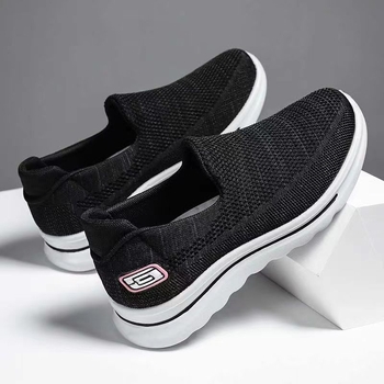 Unisex slip-on tenisice s kvadratnim nosom, flyknit gornji dio, prozračan protuklizni potplat