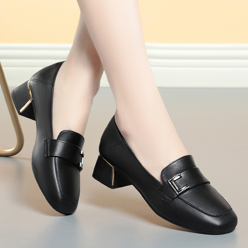 Ženske cipele s kvadratnim vrhom, slip-on od PU kože, niska potpetica, jesen 2025