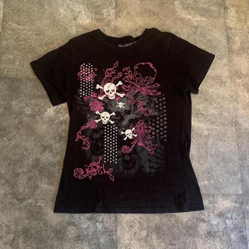 Ženski T-shirt s okruglim izrezom i natpisom s slovima, uski kroj, kratka duljina, ulični stil, ljeto 2025