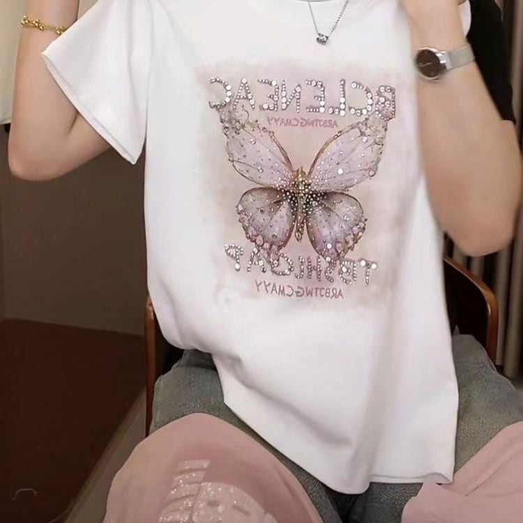 Ženski T-shirt s kratkim rukavima, veličina plus, dizajn leptira s rhinestones, ljetni stil, slobodan kroj, laskav silueta, moderan top