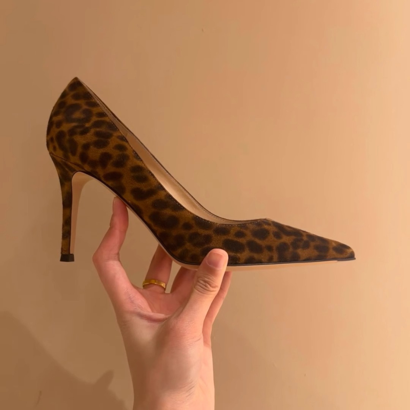Cipele na visoku petu s francuskog stila i leopard uzorkom, špičast nos, tanak potpetica, 2026 novi model, jednostavan i elegantan, savršeno uz haljinu