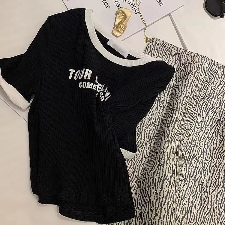 Ženski T-shirt s kratkim rukavima, regularna ramena, ljetni Hongkong stil, crop top visokog struka, za look najboljih prijateljica