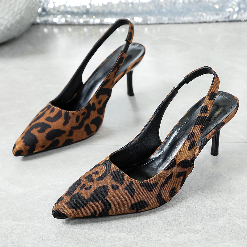 Sandale s leopard uzorkom u francuskom stilu, špičati nos, tanak potpetica 6–8 cm, model 2025