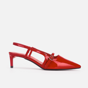 Женски сандали на ток с остър нос, патентована кожа, с катарама и открита пета