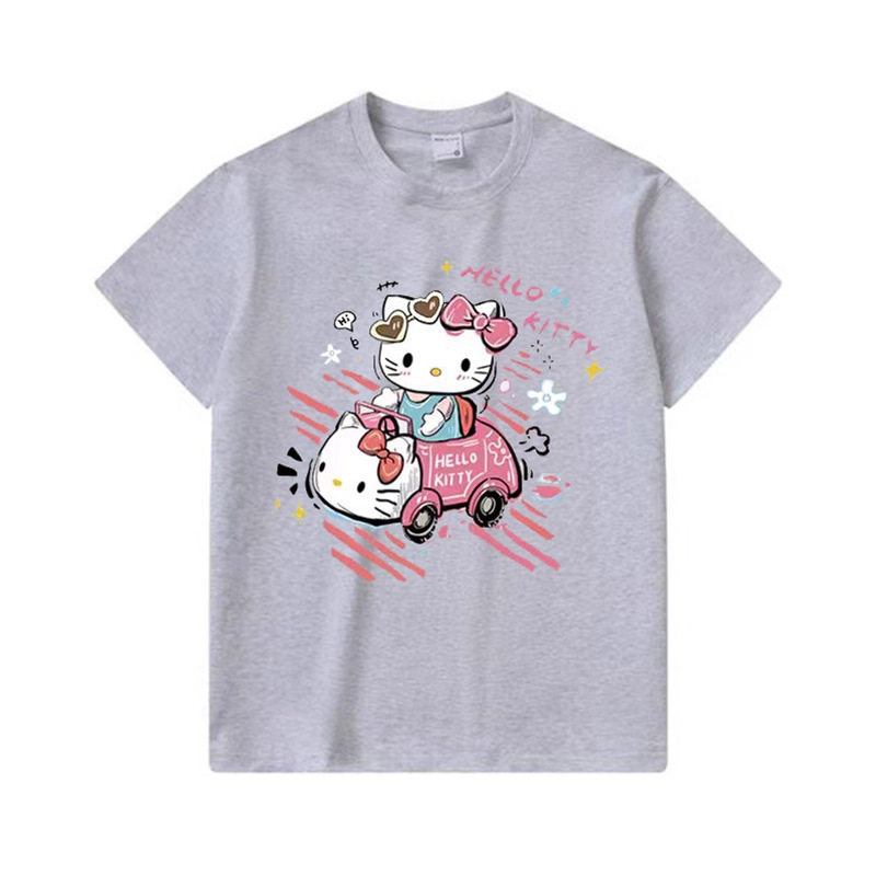 Bijeli ženski pamučni T-širt kratkih rukava, potpis Anime Kitty, ležernog kroja, pogodan za slojevito nošenje, okrugli izrez, srednja duljina.