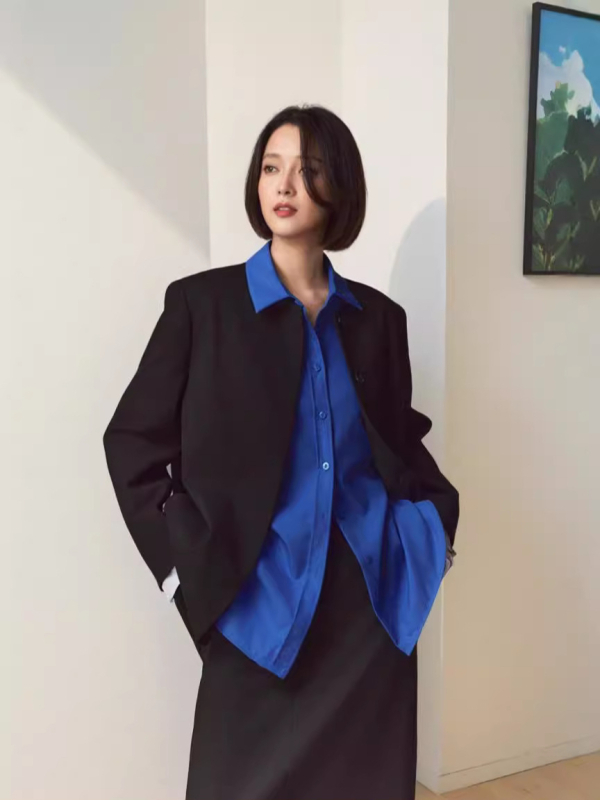 Ženska pamučna košulja-jakna Klein blue, slobodan kroj