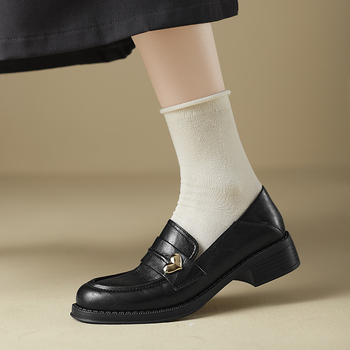 Ženski loafersi 2025 jesen – okrugli nos, niski i debeli potpetica, vintage stil