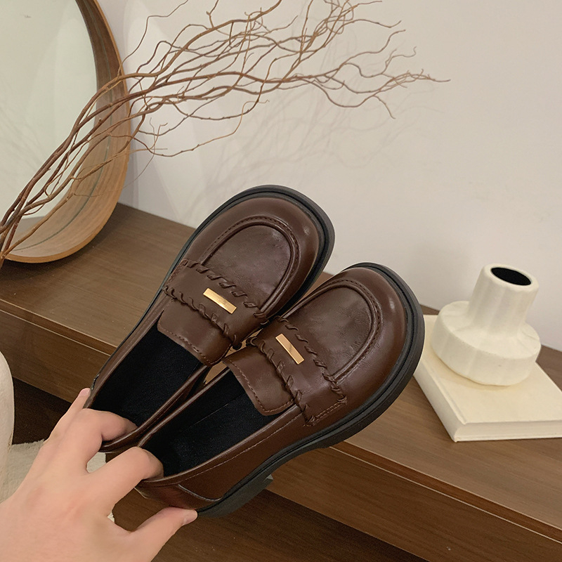Ženske loaferice s debelim potplatom, britski stil, 2026 jesen, novi dizajn, slip-on casual, japanski stil