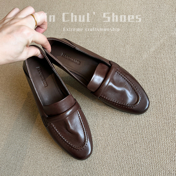 Ženske slip-on loaferice – vintage stil, prava koža, gornji dio od mikrovlakna, četvrtasti vrh, debeli peta, jednobojne, za sve sezone