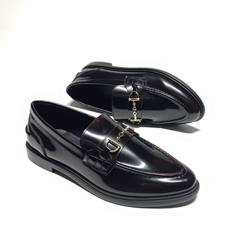 Ženske mokasine s okruglim nosom, slip-on, u britskom stilu, kožne