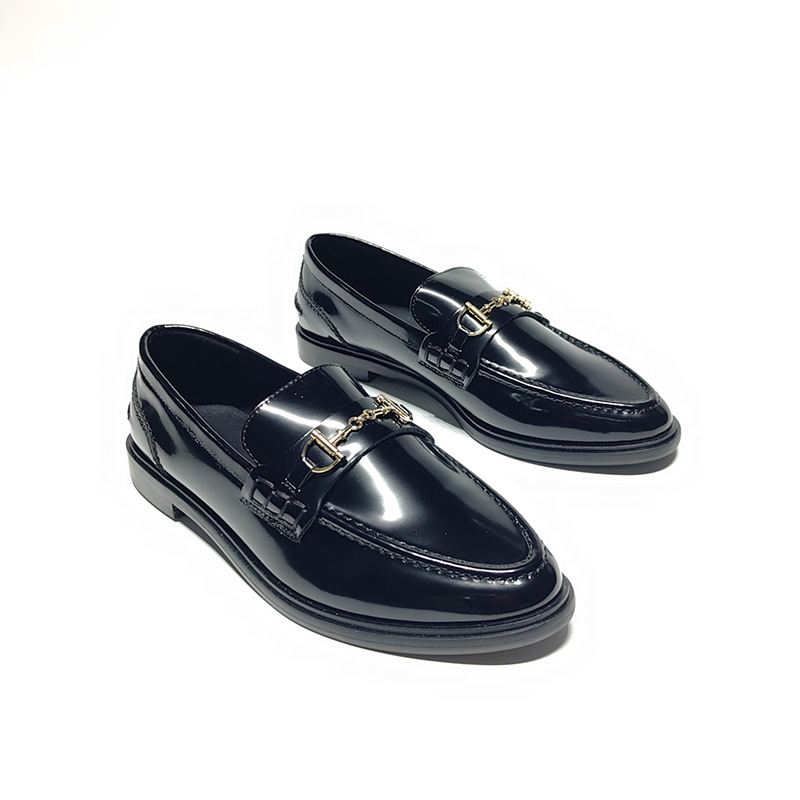 Ženske mokasine s okruglim nosom, slip-on, u britskom stilu, kožne