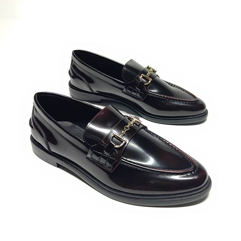 Ženske mokasine s okruglim nosom, slip-on, u britskom stilu, kožne