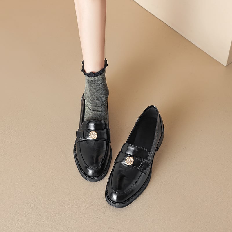 Ženski loaferi od meke kože s debelim petom, proljeće–jesen, britanski stil, okrugli vrh, slip-on, retro dizajn