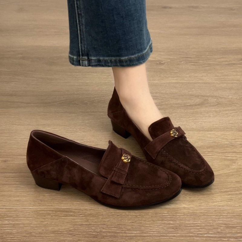 Na lageru: Slip-on mokasine za žene, vintage francuskog stila Melard-inspirirane Camellia, metalna kopča, s debelim petom