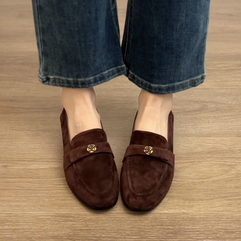 Na lageru: Slip-on mokasine za žene, vintage francuskog stila Melard-inspirirane Camellia, metalna kopča, s debelim petom