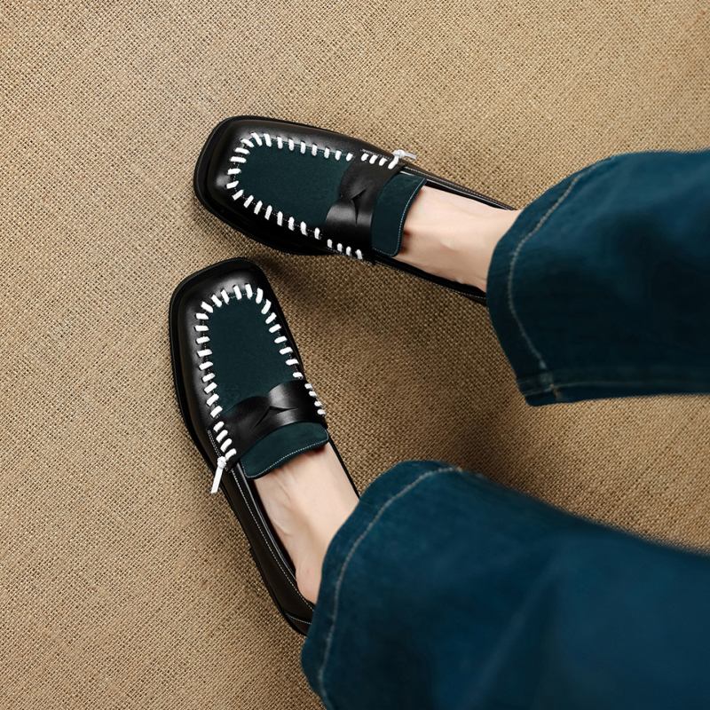 Ženske loaferice s kvadratnim vrhom, retro u blokovima boja i debelom potplatom, britanski stil, za sve sezone, 2025 novi model