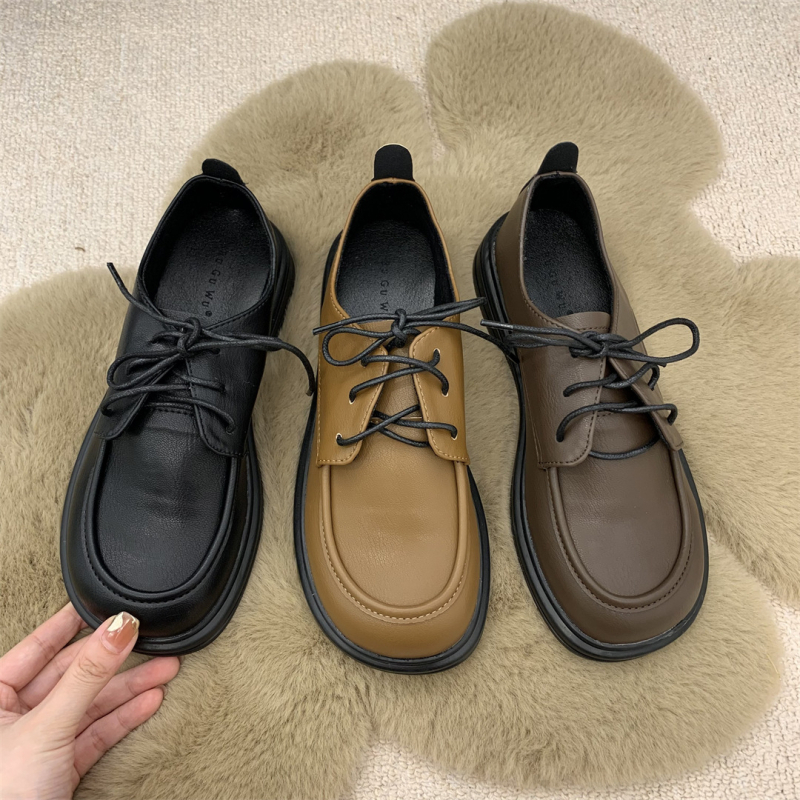 Ženske loaferice s debelim potplatom u britskom retro stilu, vezice, koža, japanski stil JK, novi model za jesen-zimu 2026