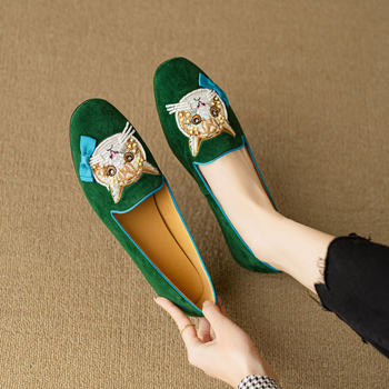 Ženske ravne cipele s kineskim stilom, ukrašene perlicama, slip-on loafer, niski vamp