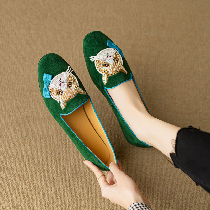 Ženske ravne cipele s kineskim stilom, ukrašene perlicama, slip-on loafer, niski vamp
